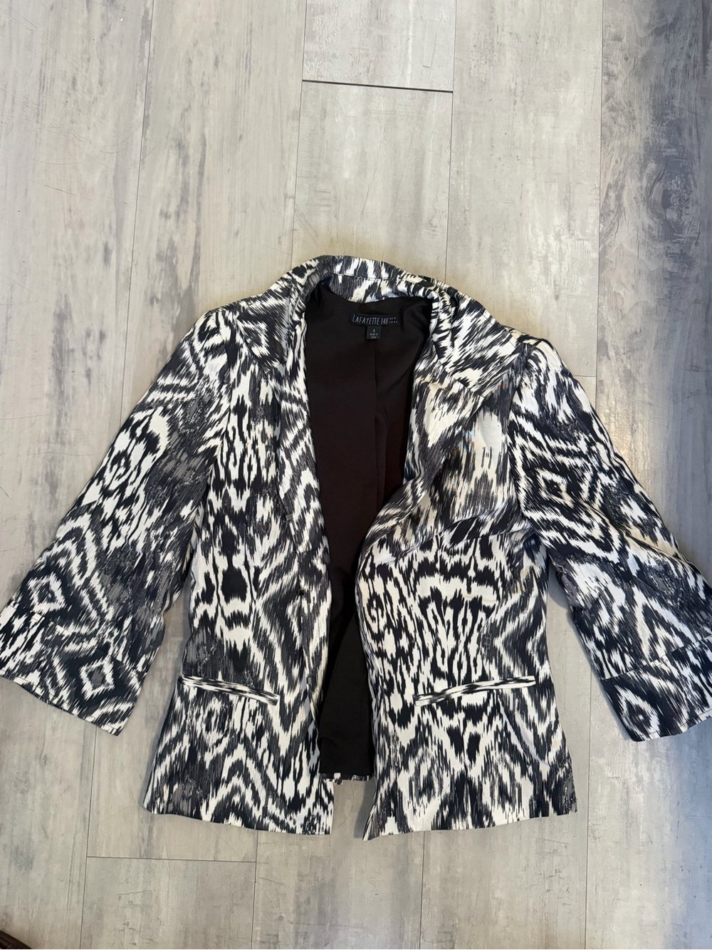 Lafayette 148 New York Black & White Patterned Women's Blazer